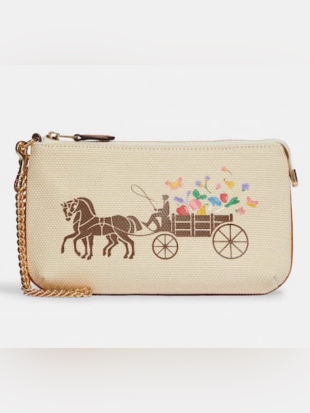 Coach Large Wristlet 19
With Dreamy Veggie Horse And Carriage NWOT MSRP: $179.00